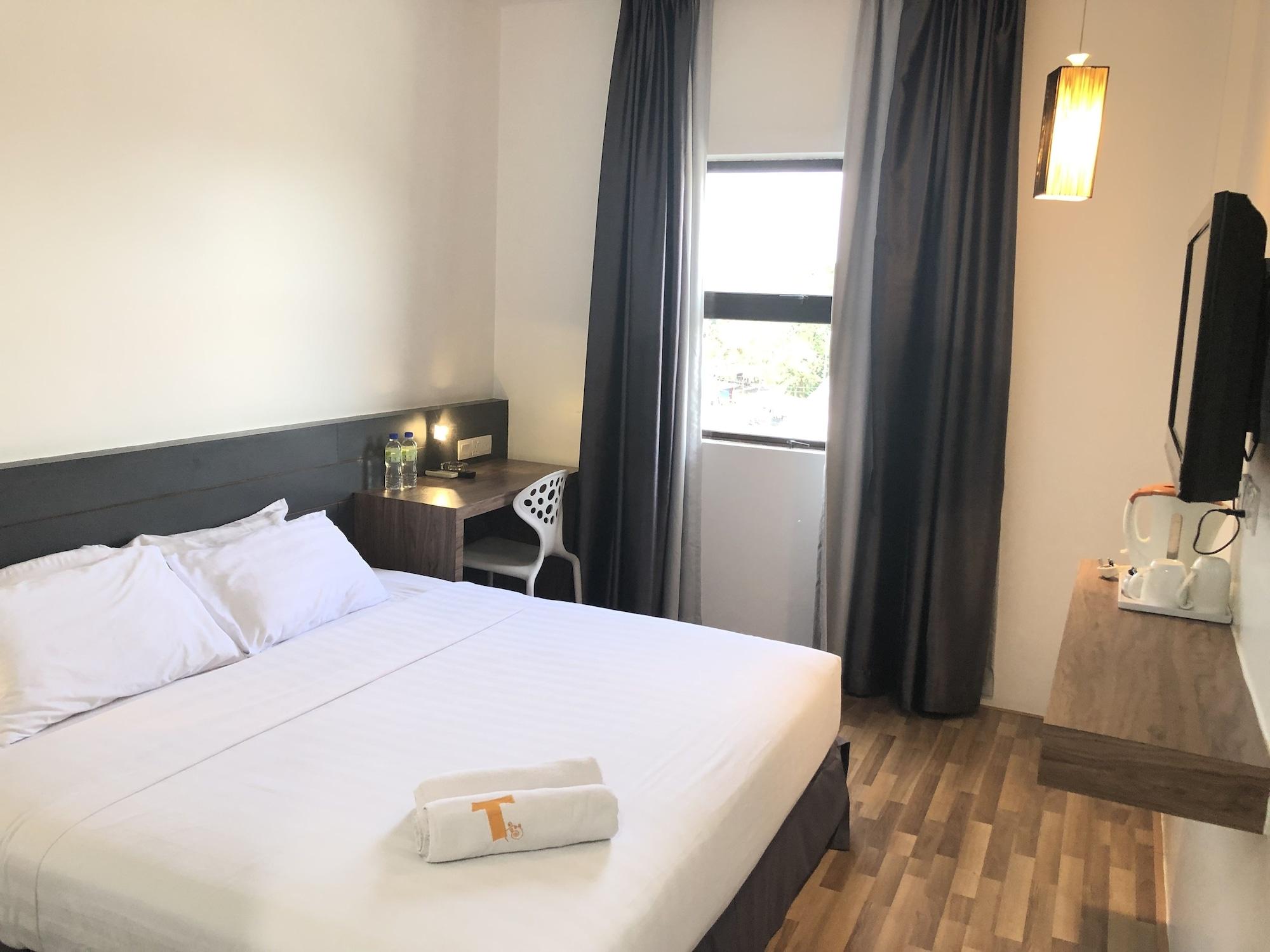 T Hotel Чанглун Екстериор снимка