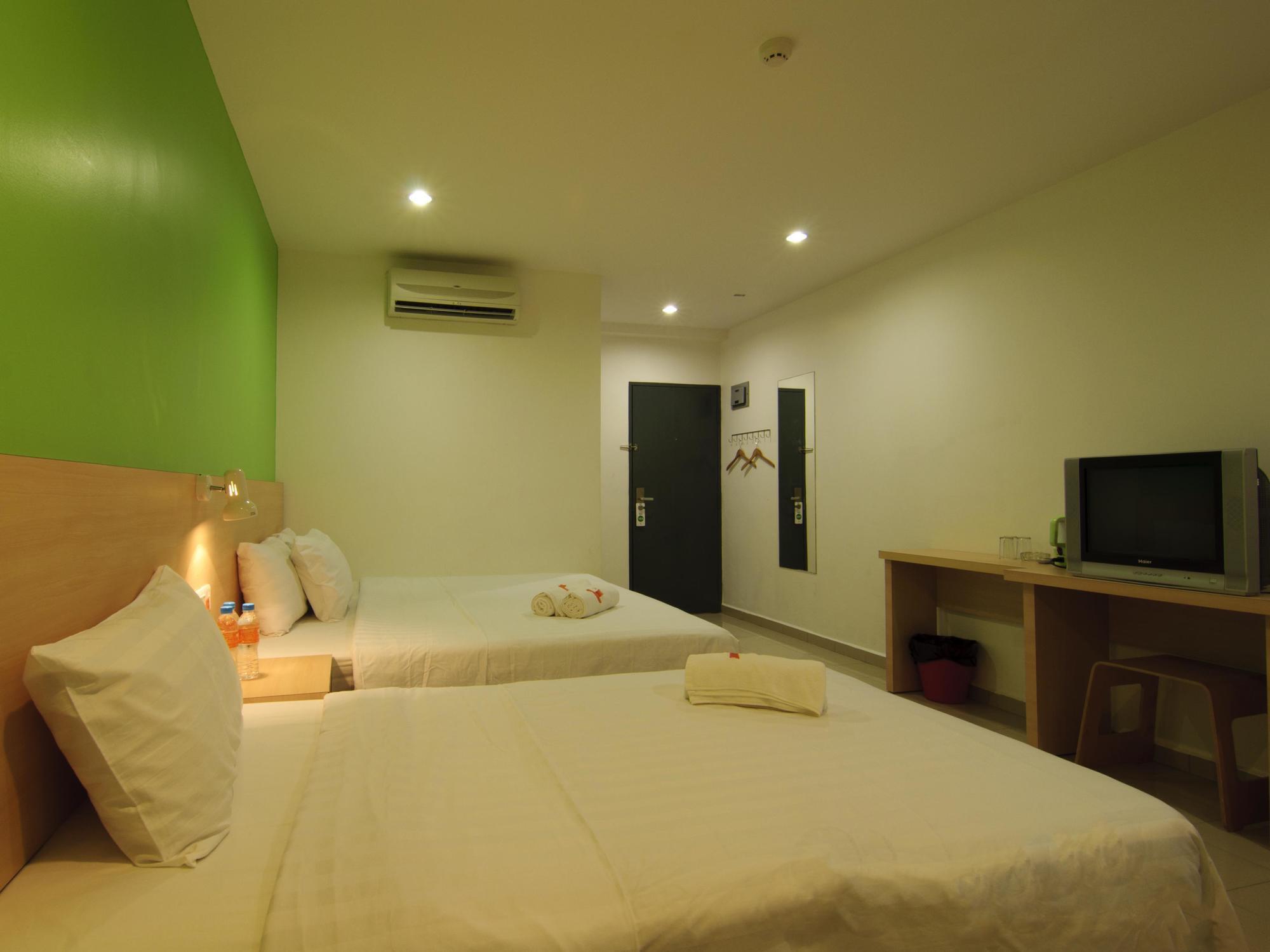 T Hotel Чанглун Екстериор снимка