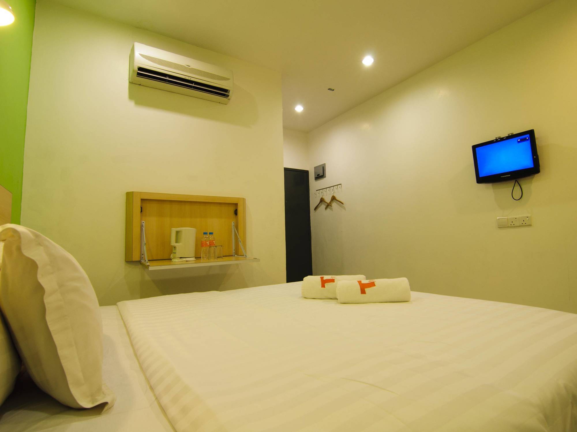T Hotel Чанглун Екстериор снимка